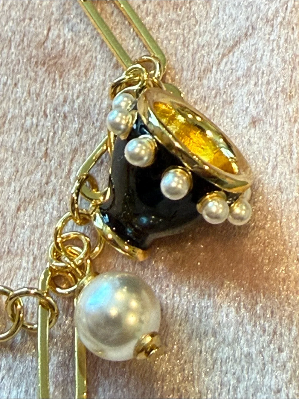 Kate Spade |♠️| Gold Plated, Black, White & Pearl Teacup Charm Bracelet - Picture 4 of 6